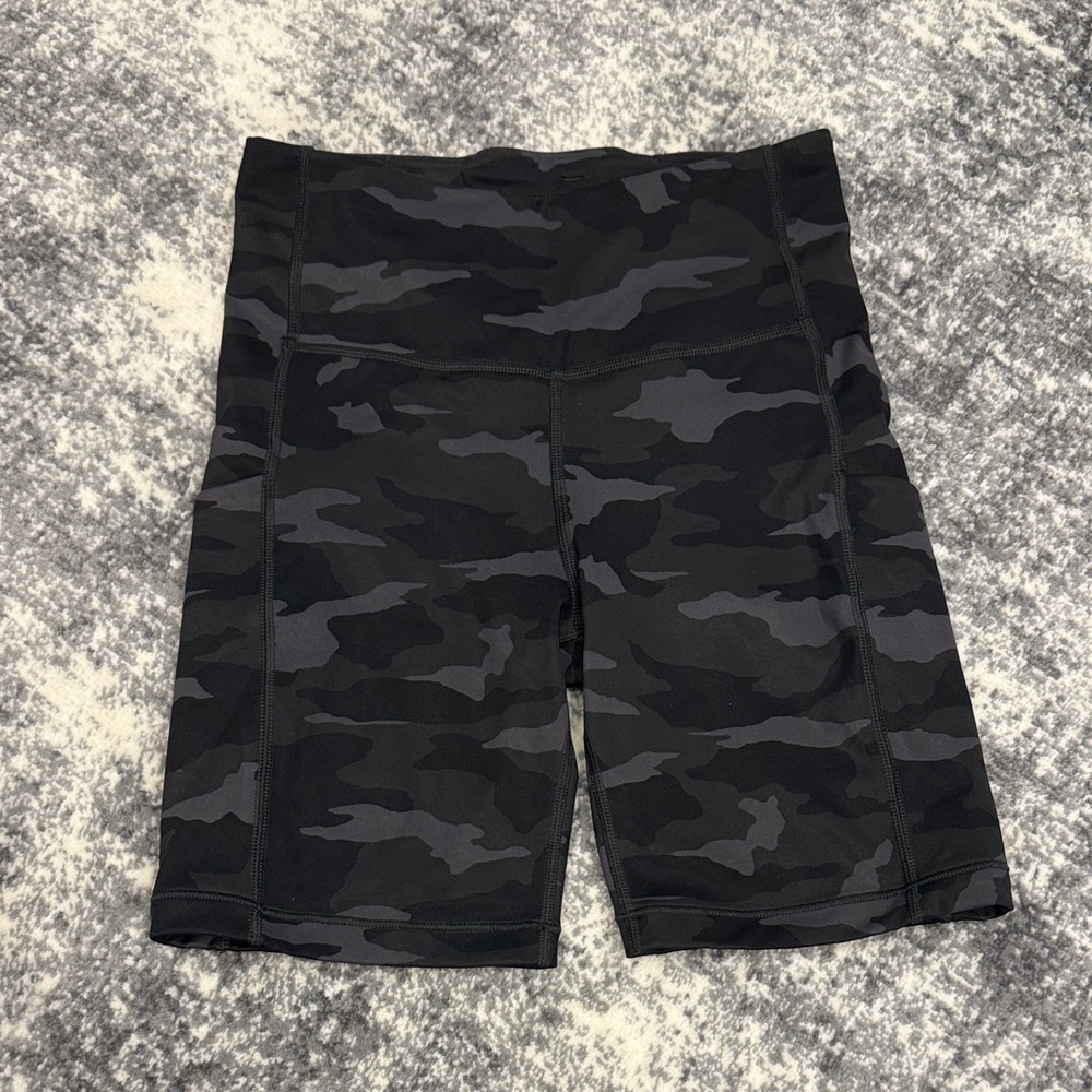 Athleta Gray Camouflage Shorts
